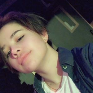 Meet your Posher, Eli